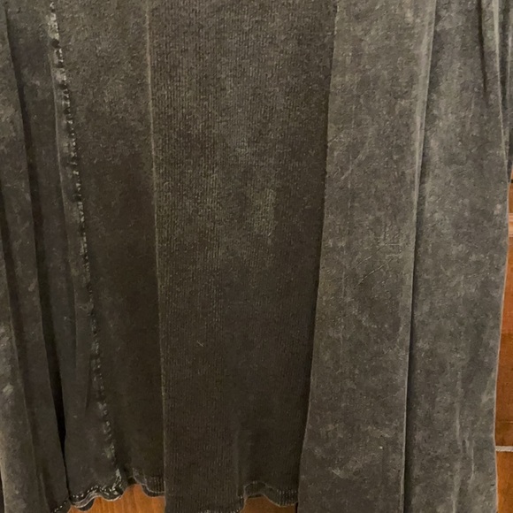 Umgee Dress Gently worn - Picture 4 of 6